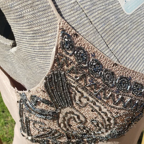 NWT Adrianna Papell Formal Beaded Dress
Run small - Picture 14 of 15